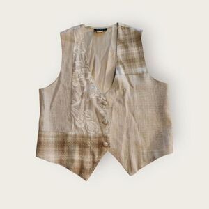 Vintage 90s ESR Group tan plaid floral boho button up vest